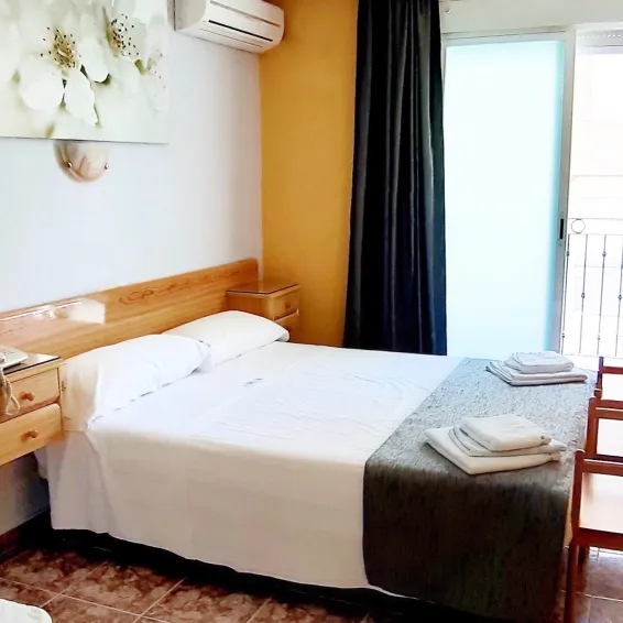 DOBLE TERRAZA Y VISTAS AL MAR