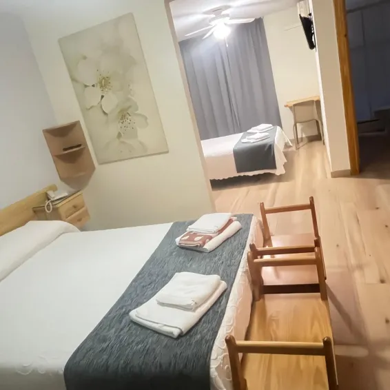 HABITACIÓN FAMILIAR