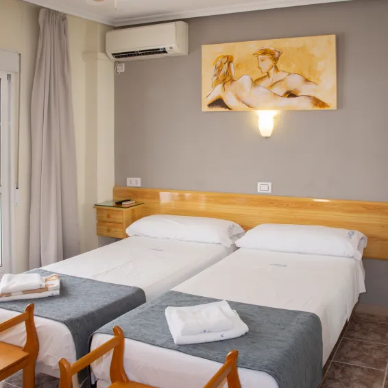 DOBLE DOS CAMAS SUPERIOR